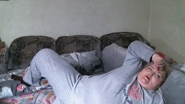 Lana555 élő XXX-chatje
