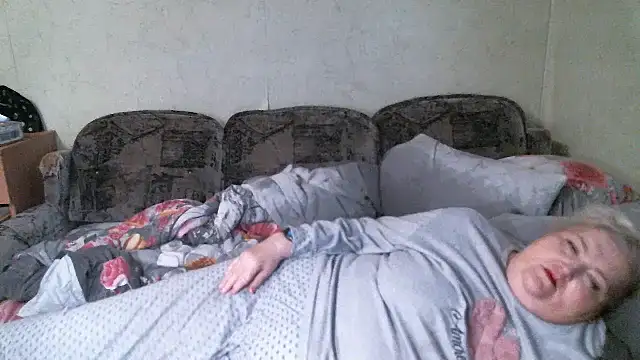 Lana555's Live XXX Chat