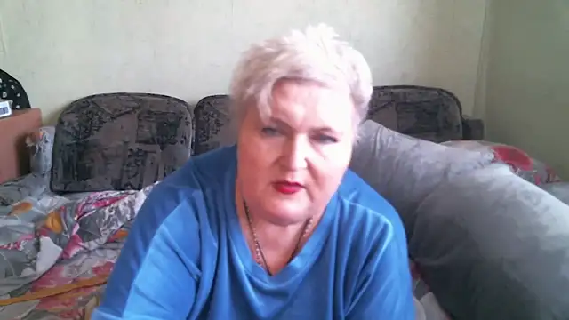 Lana555 লাইভ XXX চ্যাট