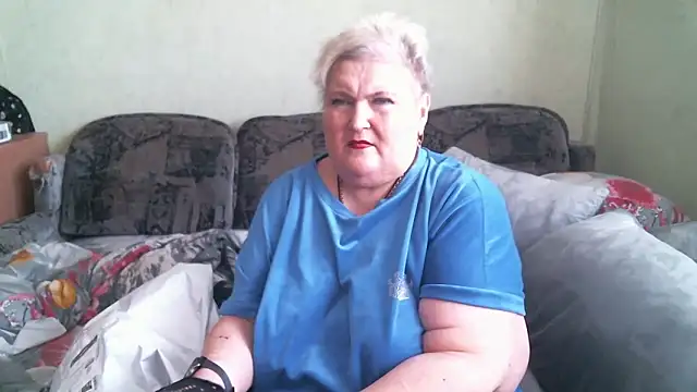 Lana555: онлайн-секс-чат