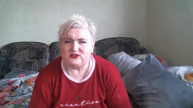 Lana555 élő XXX-chatje