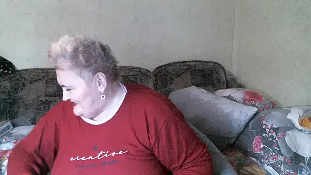 XXX chat uživo modela Lana555