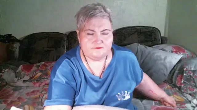 Lana555 Adlı Modelin Canlı XXX Sohbeti