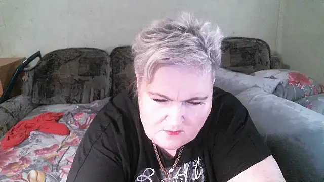 Lana555 现场XXX聊天