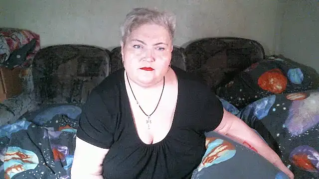 Lana555's Live XXX Chat