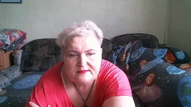 Lana555: онлайн-секс-чат