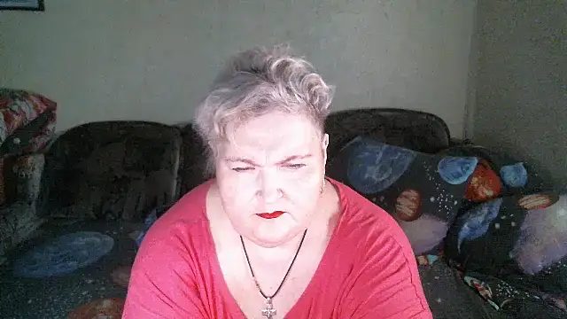 Lana555 现场XXX聊天