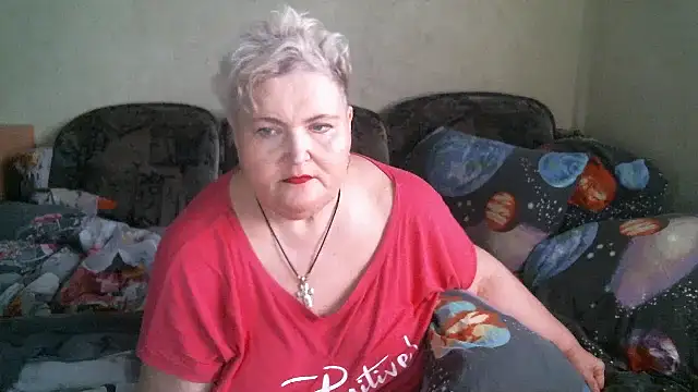 Lana555: онлайн-секс-чат
