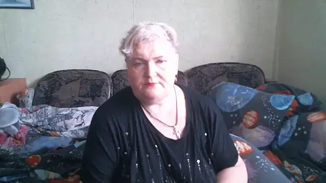 Pokazy przed kamerką – Lana555