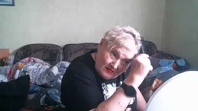 Lana555 现场XXX聊天