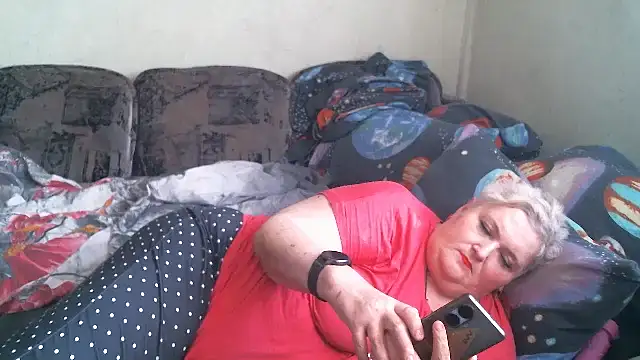 Chat +18 de Lana555 ao vivo