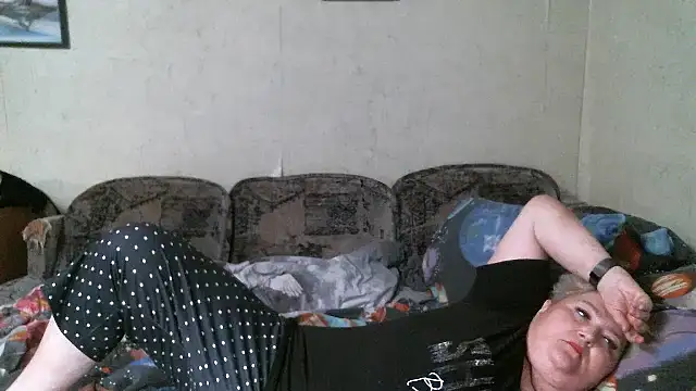 Lana555 লাইভ XXX চ্যাট