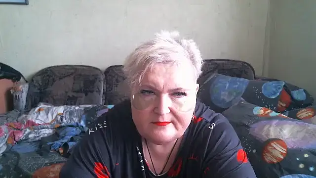 Lana555: απευθείας συνομιλία ΧΧΧ
