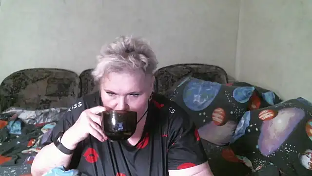 Lana555's Live XXX Chat