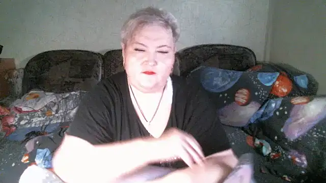 Lana555 লাইভ XXX চ্যাট