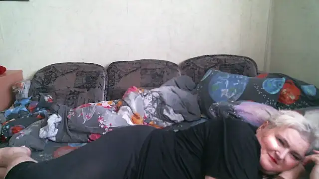 Lana555's Live XXX Chat