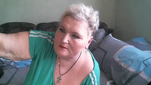 Lana555 现场XXX聊天