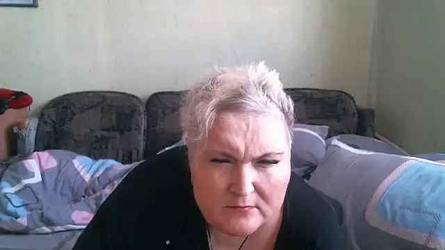 Lana555's Live XXX Chat