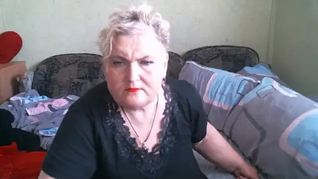 Lana555 Adlı Modelin Canlı XXX Sohbeti