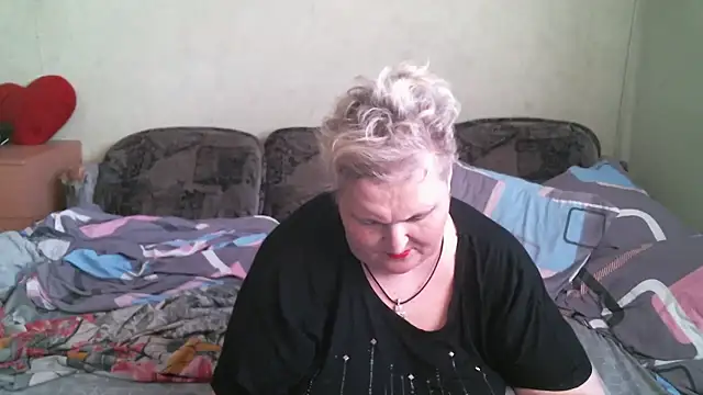 Lana555 Adlı Modelin Canlı XXX Sohbeti