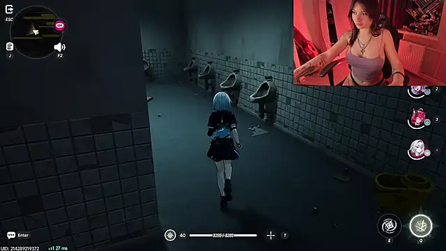 MelanteのライブXXXチャット