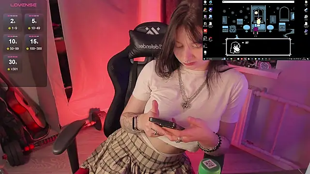 Melante's Live XXX Chat