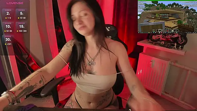 Melante Adlı Modelin Web Kamerası Şovu