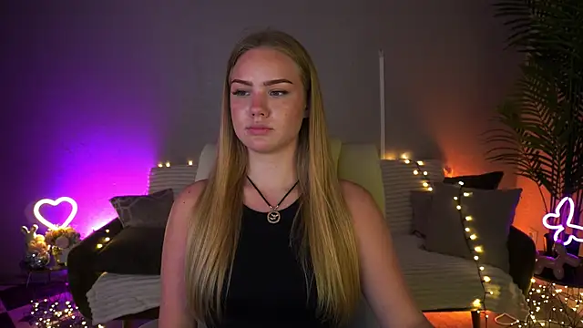 CelesteNoir's Live XXX Chat