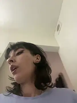 Piggiteablacktea Webcam Show