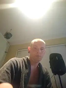 Webkamerová show piercingpik