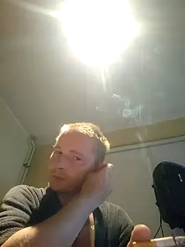Webkamerová show piercingpik