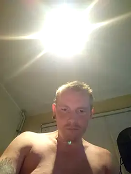 piercingpik – webcam-show