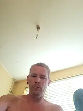 piercingpikn Webbikameraesitys