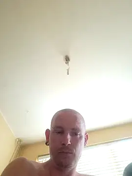 piercingpikn Webbikameraesitys