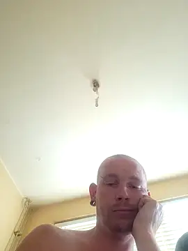 piercingpik Webcamshow