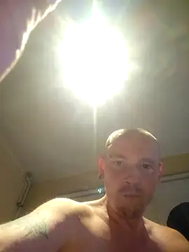 piercingpikn Webbikameraesitys