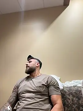 mr_tatyum's Webcam Show