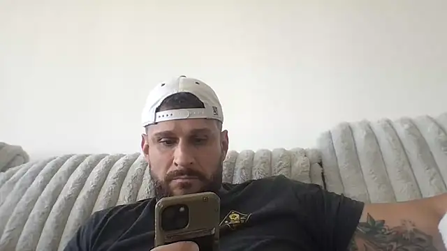 mr_tatyum webkamerás műsora