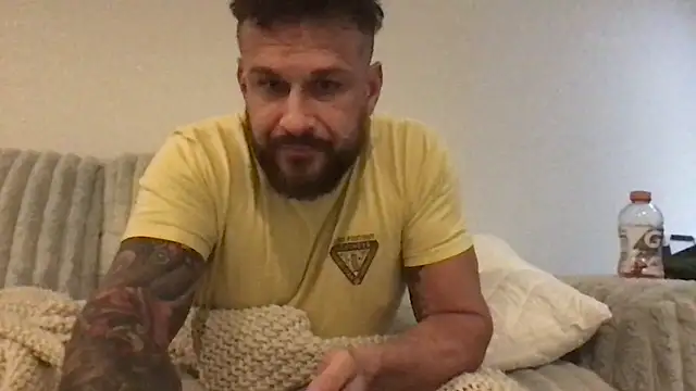 Show modela mr_tatyum na web-kameri