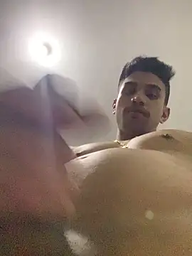 Camachito332 ওয়েবক্যাম শো