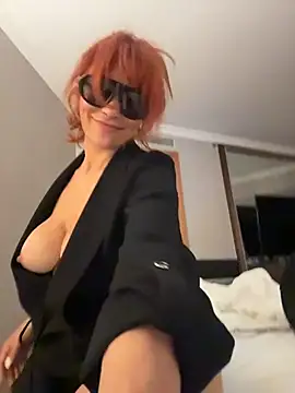 DarkDesin's Live XXX Chat
