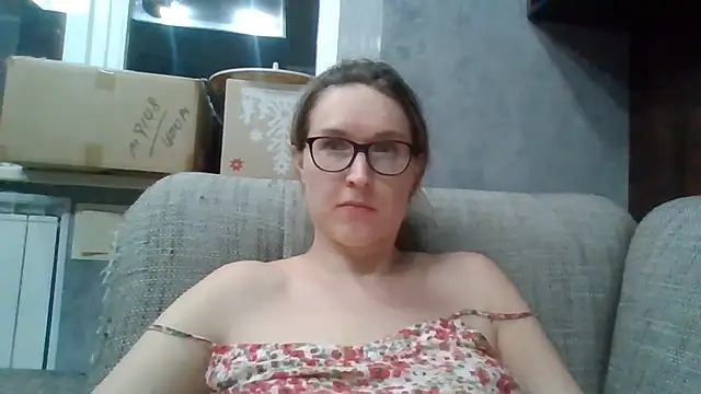 Jugira's Live XXX Chat