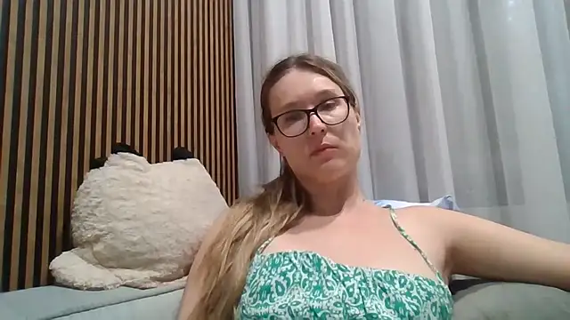 Jugira 라이브 XXX 채팅