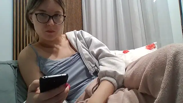 Jugira Live XXX-Chat