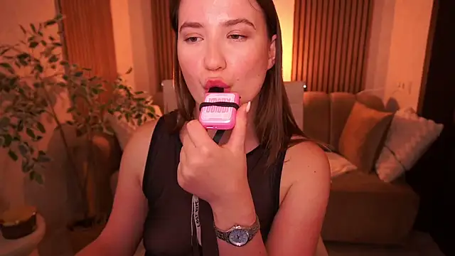 Вебкам-шоу SofieBloom