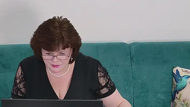 Chat +18 de Sandra_Sunrise ao vivo