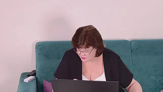 دردشة Sandra_Sunrise الجنسية المباشرة