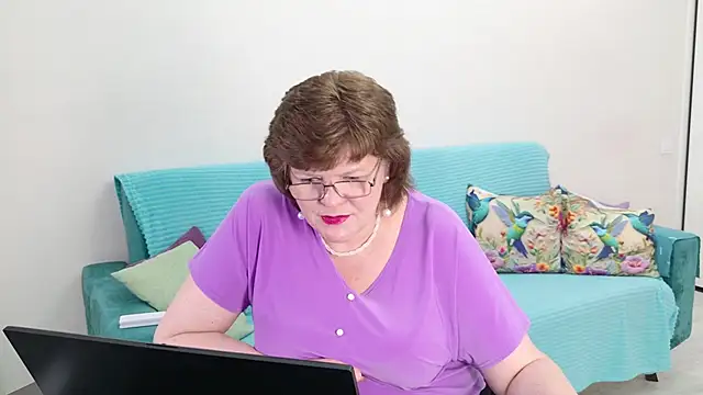 Sandra_Sunrise: απευθείας συνομιλία ΧΧΧ