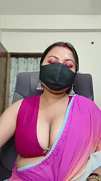 Pokazy przed kamerką – SassyWildCouple