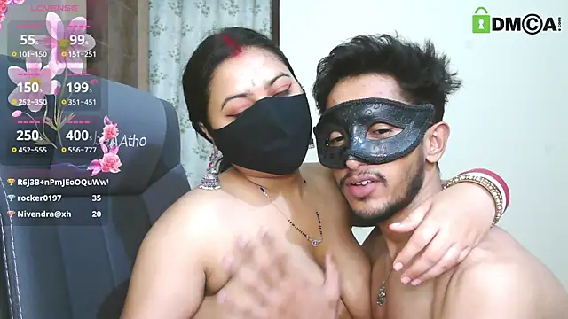 SassyWildCouple Show Webcam